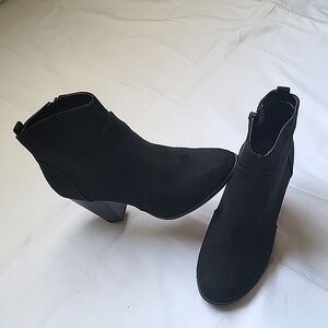 EXPRESS Black Booties. Size 7. Super Soft and Comfortable.